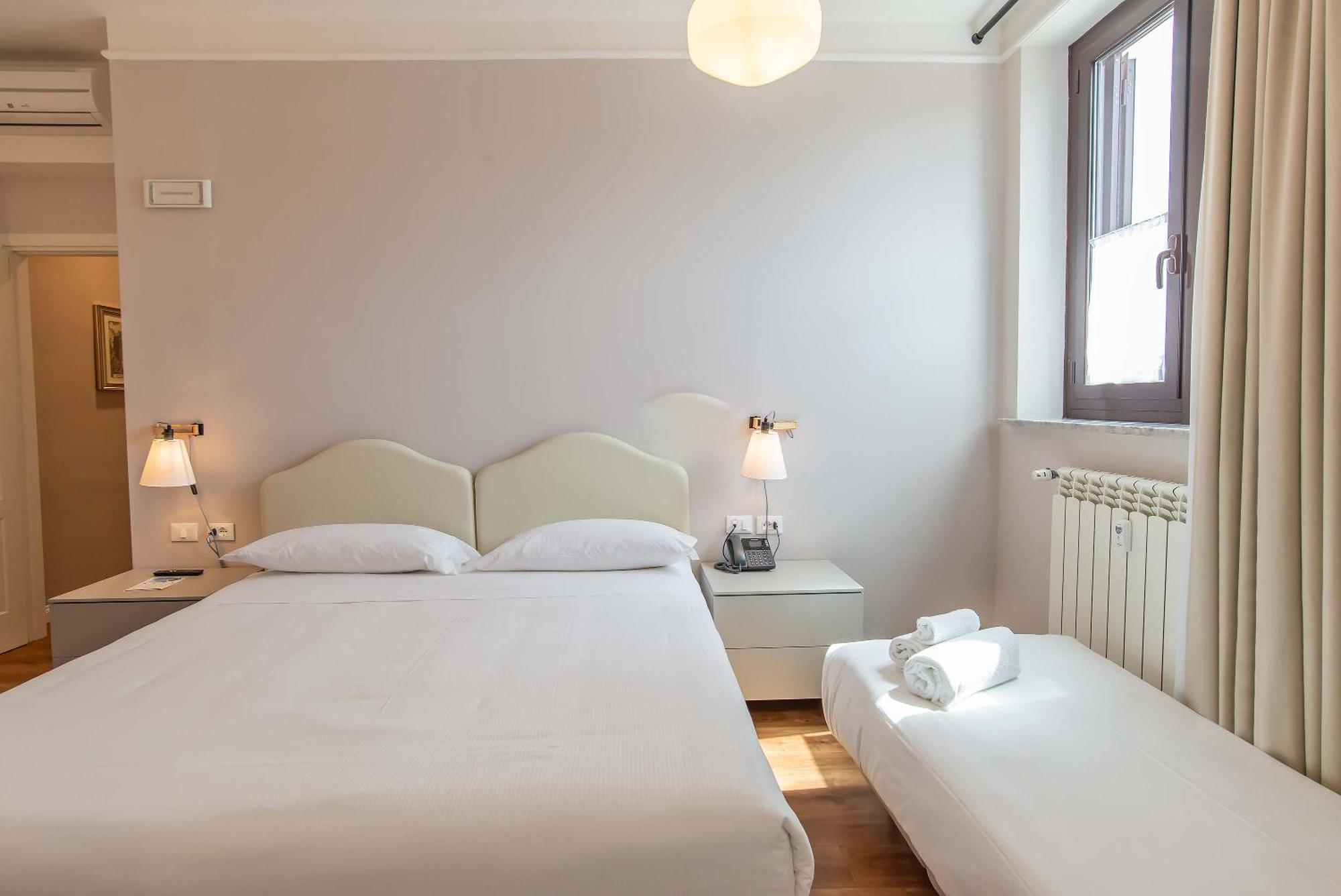 Hotel Delle Civette Рим Екстериор снимка
